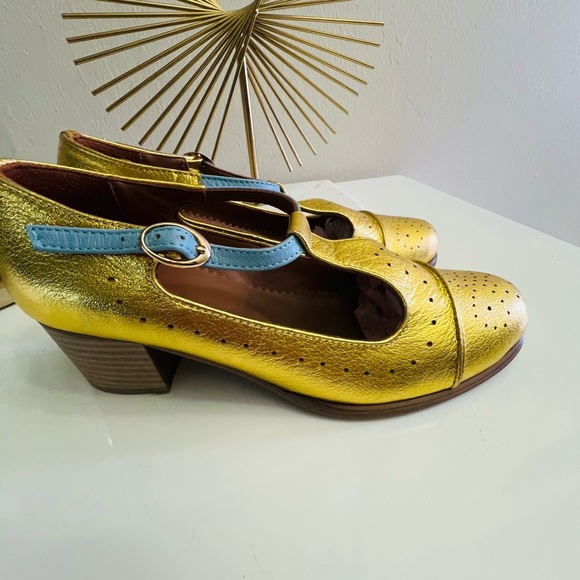 Mary Jane  by Julia bo/Gold and Blue Flats with Brogue Detailing - Picture 2 of 6